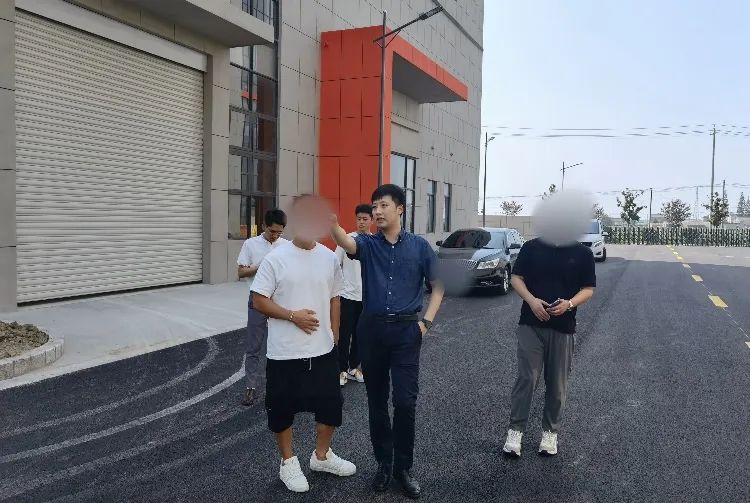 专精特新、小巨人企业！老牌精密零部件生产扩建投资选址项目方实地考察江苏某地方政府